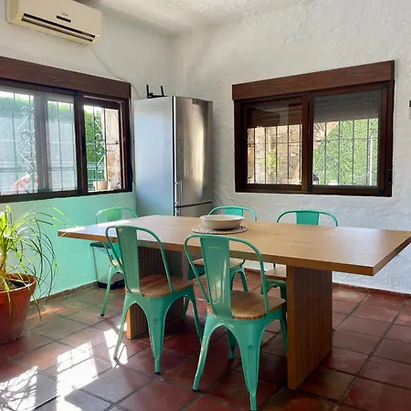 Con Piscina Privada En Bolonia * Тарифа