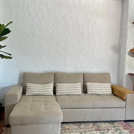 Con Piscina Privada En Bolonia